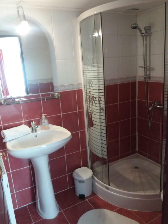 Casa Elena Hotel Moieciu de Jos Eksteriør billede